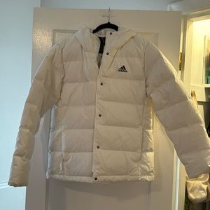 Brand new Adidas White Puffer Jacket! Size S